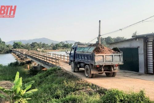 Gỡ vướng dự án nâng cấp tuyến đê bao Ngọc Lẫm