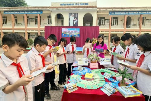 Tạo điều kiện để thiếu niên, nhi đồng phát triển toàn diện