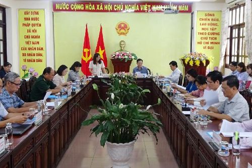 Ban Văn hóa - Xã hội thẩm tra văn bản trình tại kỳ họp thứ sáu, Hội đồng nhân dân tỉnh