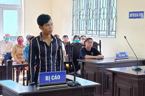 Mâu thuẫn trong lúc nhậu, người mang thương tật, kẻ vào tù