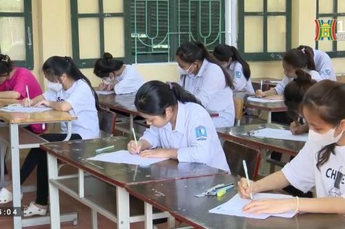Bộ GD-ĐT chỉ đạo khẩn sau các vụ lọt đề thi