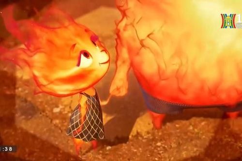 'Elemental' - Khi con sống vì ước mơ của cha mẹ