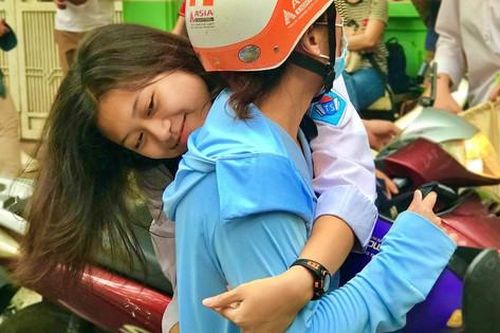Phụ huynh tiết lộ cách động viên, truyền động lực hiệu quả cho con đi thi