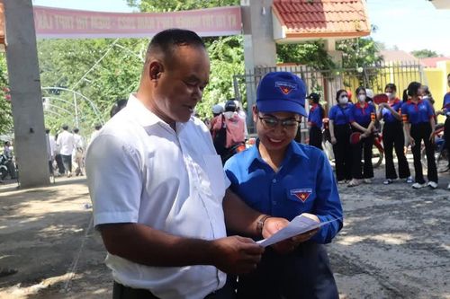 Những thí sinh 'đặc biệt' đi thi - cuộc đời vẫn đẹp sao