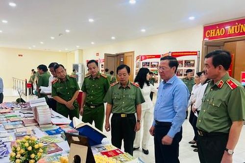 Hiệu quả của công tác an ninh cơ sở góp phần quan trọng giữ vững ANTT của TPHCM
