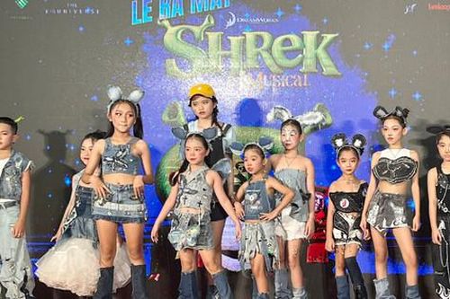 Ra mắt vở nhạc kịch 'Shrek the Musical'