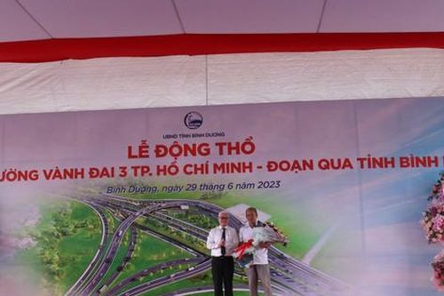Bình Dương động thổ xây dựng đường Vành đai 3, TP. Hồ Chí Minh: Khi cả hệ thống trên dưới đồng lòng, dọc ngang thông suốt