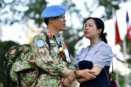 Hành trang đặc biệt của chiến sĩ 'mũ nồi xanh' khi đến Nam Sudan