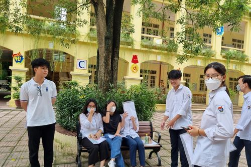Kỳ thi tốt nghiệp THPT quốc gia năm 2023: Không nhiều áp lực, nhưng vẫn còn sự cố