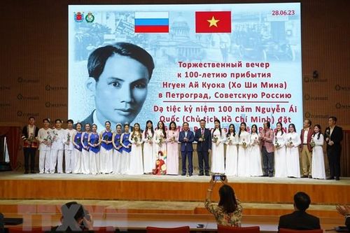 Đêm nhạc ý nghĩa kỷ niệm 100 năm ngày Chủ tịch Hồ Chí Minh lần đầu tiên đặt chân đến Liên Xô