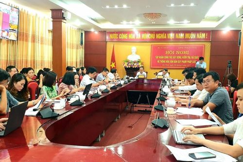 Hơn 700 đại biểu dự Hội nghị về công tác văn bản