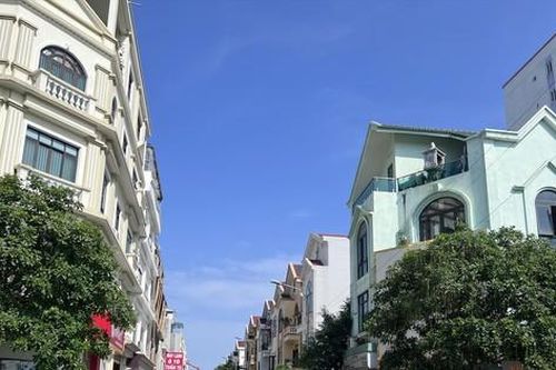 Giao hơn 11.000 m2 'đất vàng' không qua đấu giá cho FLC: Những ai liên quan?