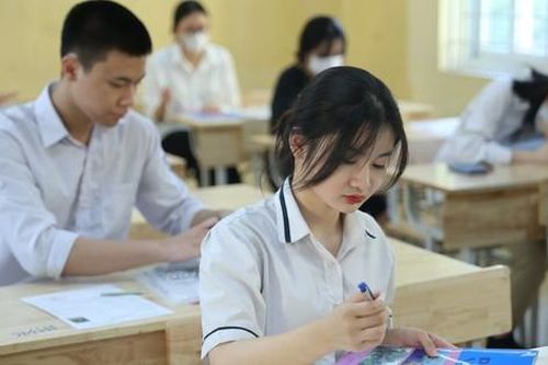 18/7 công bố điểm thi, khó có 'mưa' điểm 10