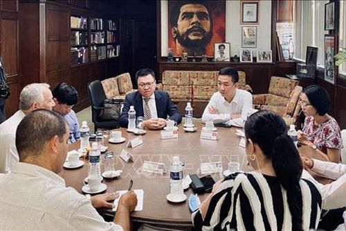 Việt Nam, Cuba tăng cường hợp tác trong lĩnh vực truyền thông