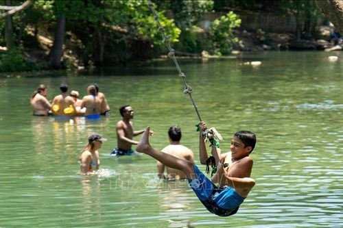 Nhu cầu tiêu thụ điện ở Texas (Mỹ) lập kỷ lục mọi thời đại vì nắng nóng