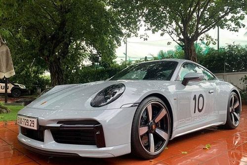 Cận cảnh Porsche 911 Sport Classic của ông trùm Cà phê Trung Nguyên