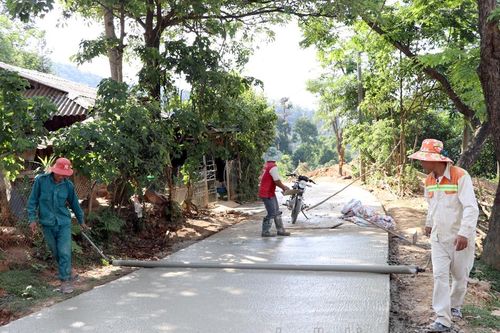 Công tác giảm nghèo tại các huyện nghèo chuyển biến tích cực