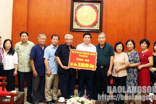 Cụm thi đua Các cơ quan Hội – Hiệp hội tỉnh ủng hộ kinh phí xây dựng đường kiểm tra cột mốc, bảo vệ biên giới