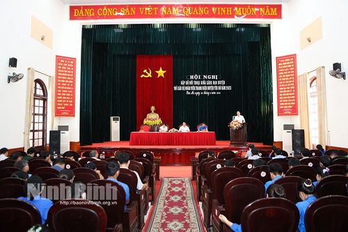 Hội nghị gặp gỡ, đối thoại giữa lãnh đạo huyện Yên Mô với cán bộ, đoàn viên, thanh niên