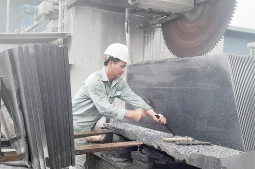 An toàn cho người lao động là ưu tiên hàng đầu