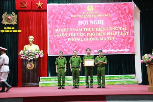 Nỗ lực bảo vệ hiệu quả học sinh, sinh viên trước hiểm họa ma túy