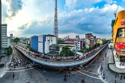 Cầu vượt chữ C ở Hà Nội thông xe, giờ cao điểm hết cảnh ùn tắc