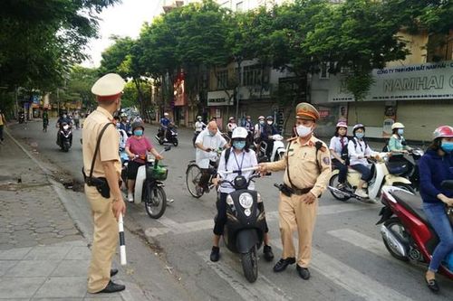 Hàng triệu người dùng xe máy điện nếu không biết quy định này thì dễ bị phạt