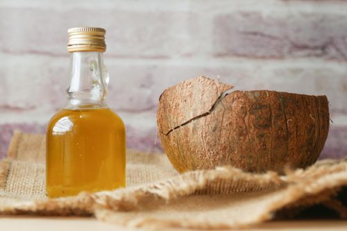 Những lầm tưởng về dầu dừa