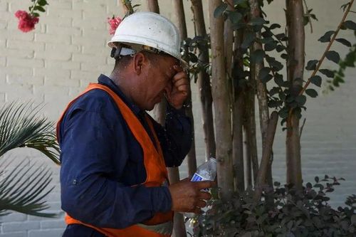 Cư dân Texas: 'Tôi không thể chịu được nhiệt độ này nữa'