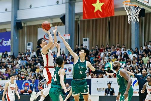 Saigon Heat giữ vững mạch bất bại