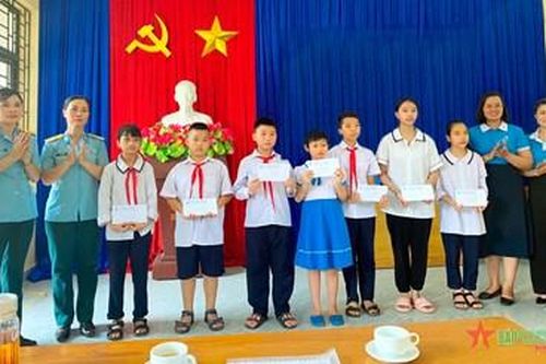 Lan tỏa việc làm nhân văn