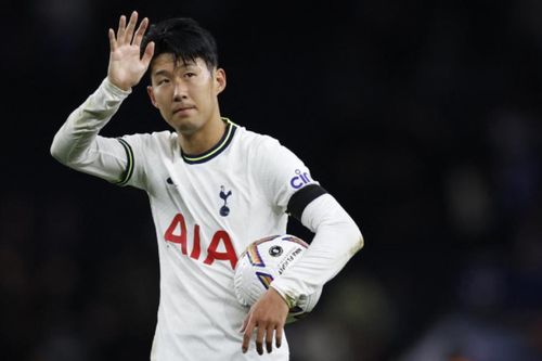 Son Heung-min bỗng 'trẻ ra một tuổi'