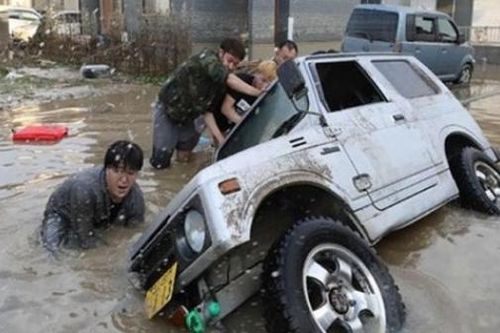 Mưa to ở miền Tây Nam Nhật Bản làm 1 người thiệt mạng, 2 người mất tích