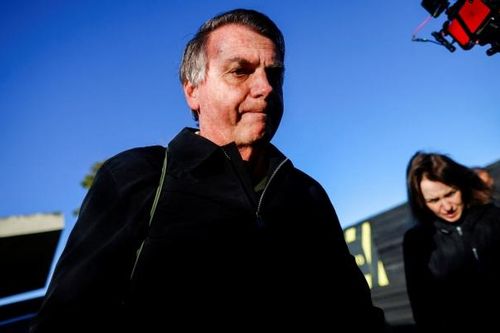 Cựu Tổng thống Bolsonaro bị cấm giữ chức vụ công ở Brazil cho đến năm 2030