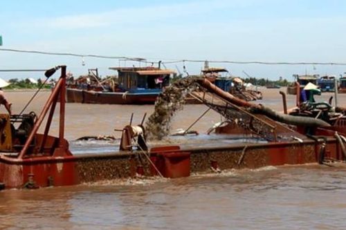 3 cá nhân bị xử phạt vi phạm hành chính trong lĩnh vực khai thác khoáng sản với tổng số tiền trên 500 triệu đồng