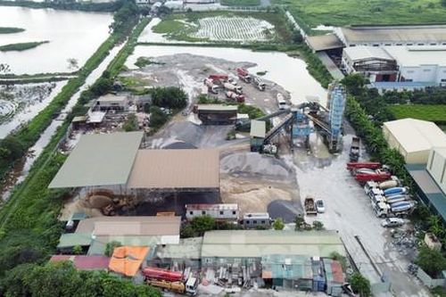 Gần 20 năm 'ôm đất' siêu dự án nhà ở sinh thái Đồng Mai thành nơi chăn bò, trạm bê tông 'lậu'