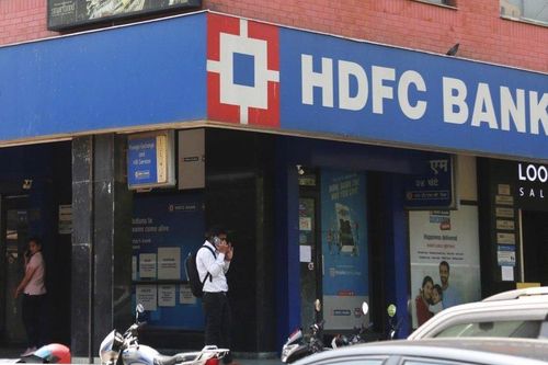 Vụ sáp nhập thách thức các ngân hàng lớn nhất thế giới
