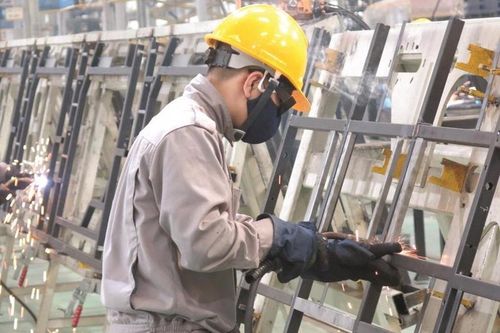 Quý 2/2023: Hơn 240.000 lao động thiếu việc làm