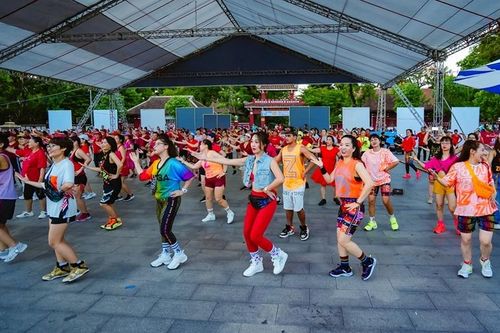 Hơn 1000 vận động viên tham gia Lễ hội Huế-Zumba Festival 2023