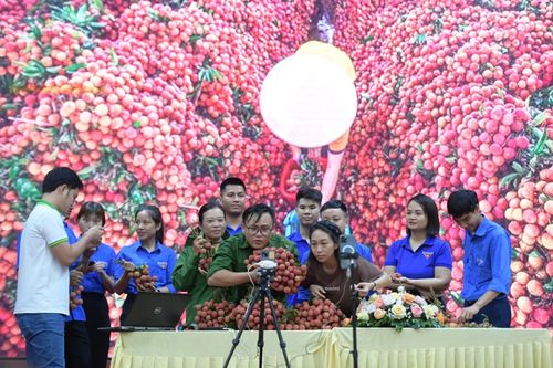 Chuyển đổi xanh và chuyển đổi số dẫn dắt thị trường bán lẻ