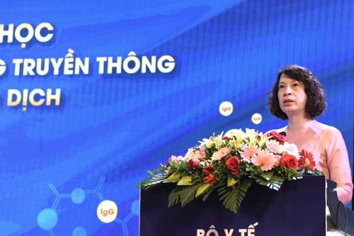 Gần 600 y bác sĩ dự hội thảo nâng cao kiến thức dinh dưỡng miễn dịch người lớn tại Nghệ An