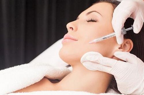 Biến dạng khuôn mặt, méo miệng nếu tiêm botox quá nhiều