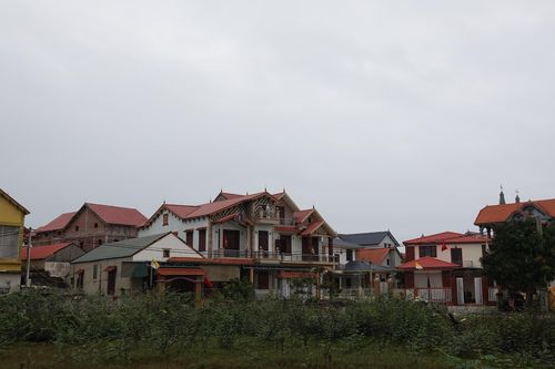Tạm giữ hình sự nữ giám đốc công ty bất động sản chiếm đoạt 3 tỉ đồng
