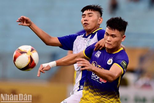 Hà Nội FC 'gục ngã' trước Sông Lam Nghệ An với tỷ số 0-1