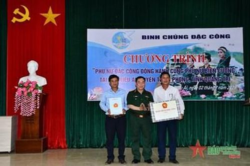 Binh chủng Đặc công tổ chức Chương trình 'Phụ nữ Đặc công đồng hành cùng phụ nữ biên cương' năm 2023 tại Quảng Trị