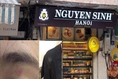 Công an lập biên bản vụ việc nhân viên tiệm bánh mì Nguyên Sinh đánh khách hàng tại Hà Nội