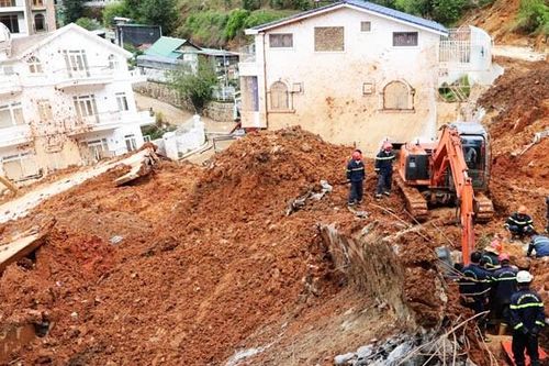 Thủ tướng yêu cầu rà soát công trình, khu dân cư có nguy cơ xảy ra sạt lở