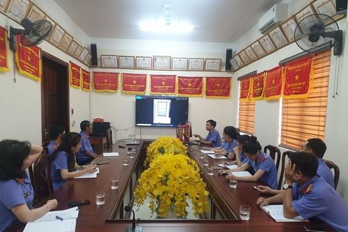 VKSND TP Hà Tĩnh tăng cường công tác tự đào tạo, bồi dưỡng nghiệp vụ tại chỗ