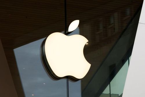 iPhone - Nguồn sức mạnh giúp Apple vượt mốc vốn hóa 3 nghìn tỉ USD giữa nhiều thách thức