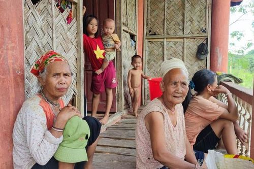 Xây dựng cuộc sống mới cho người Đan Lai ở những nơi 100% hộ nghèo (Bài cuối)